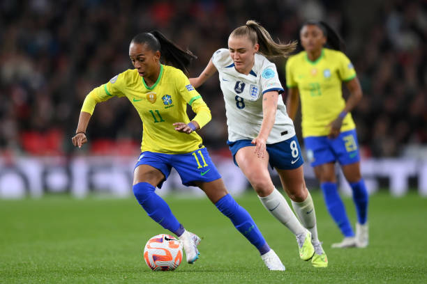 争冠队伍必 争冠队伍必