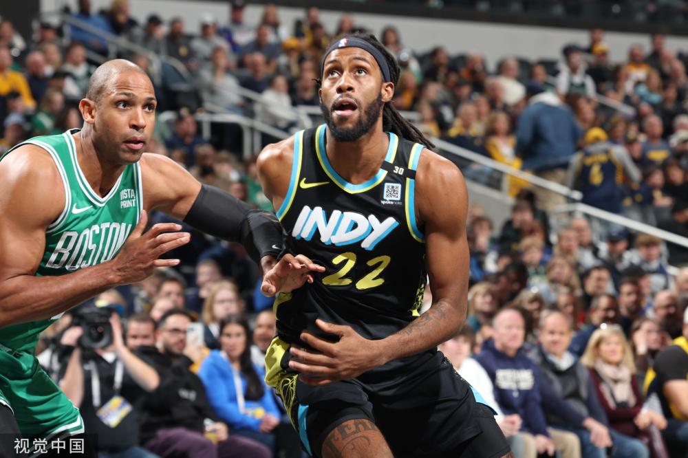 日凌晨新月 日凌晨新月